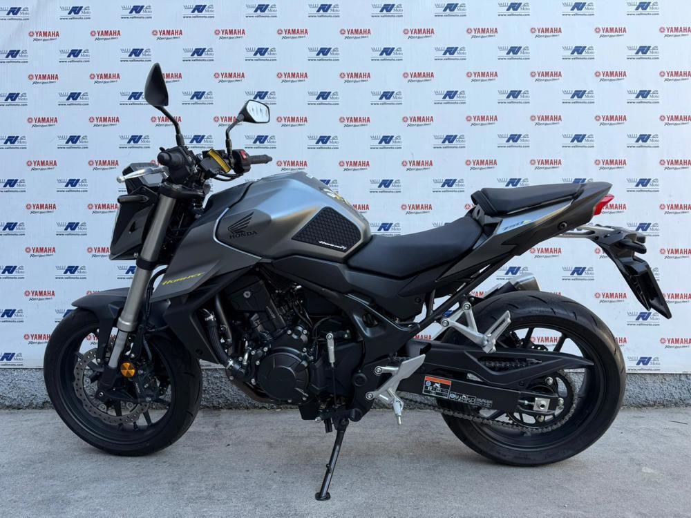 Honda CB 750 Hornet (2023 - 24) (4)