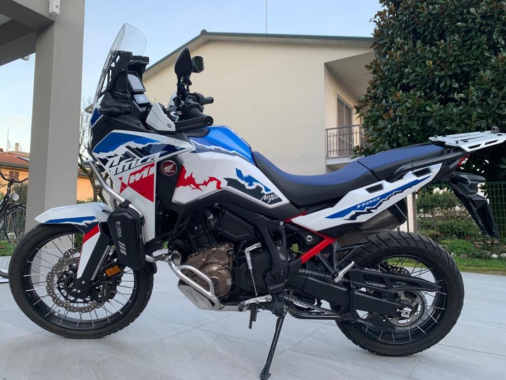 Honda Africa Twin CRF 1100L ES (2024 - 26) (2)