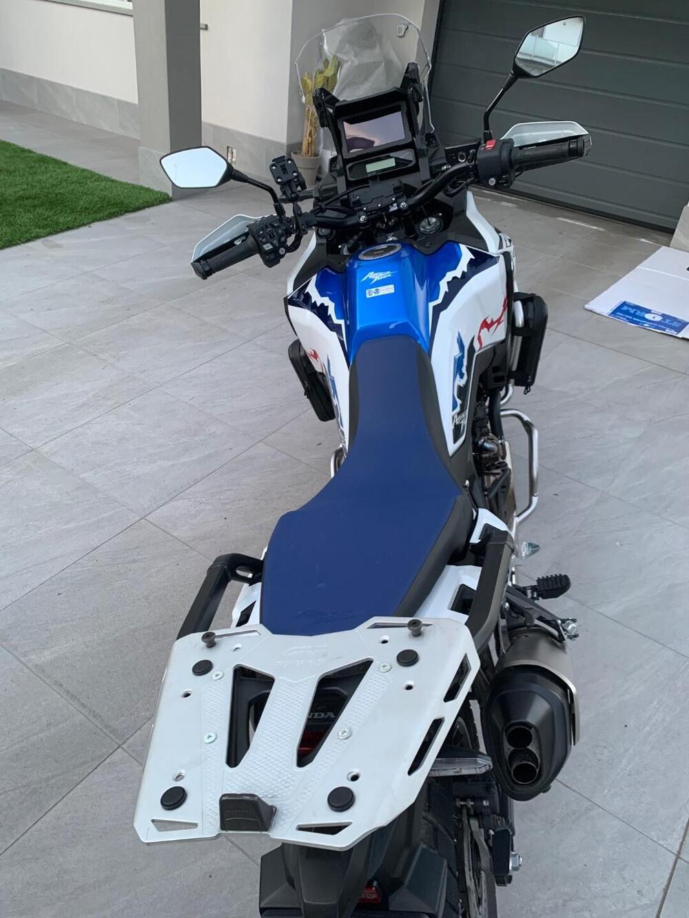 Honda Africa Twin CRF 1100L ES (2024 - 26) (4)