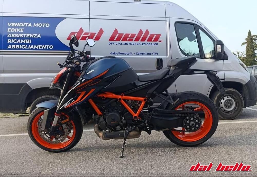 KTM 1290 Super Duke R (2022 - 23) (2)