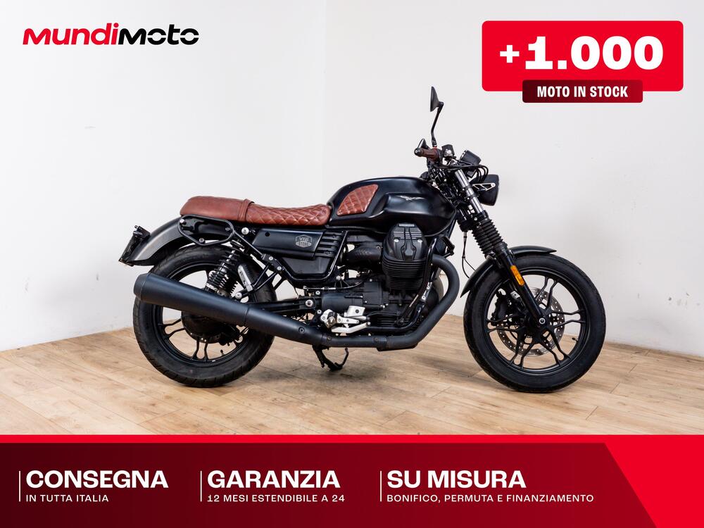 Moto Guzzi V7 III Stone (2017 - 20)