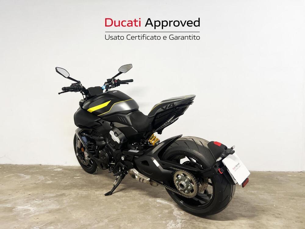 Ducati Diavel V4 (2023 - 26) (3)