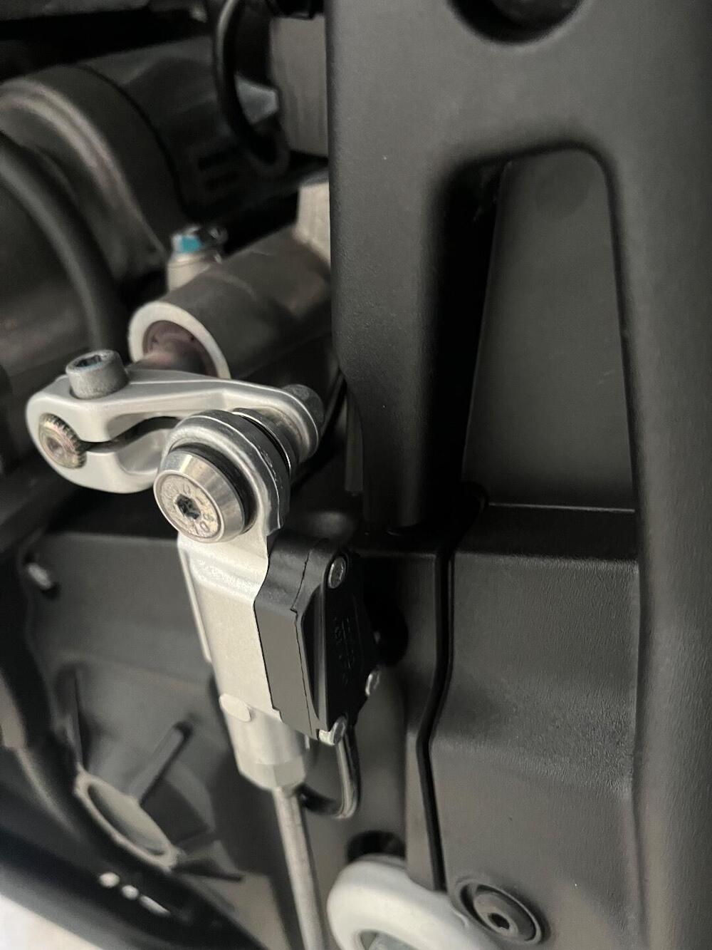 Aprilia Tuareg 660 (2022 - 24) (9)