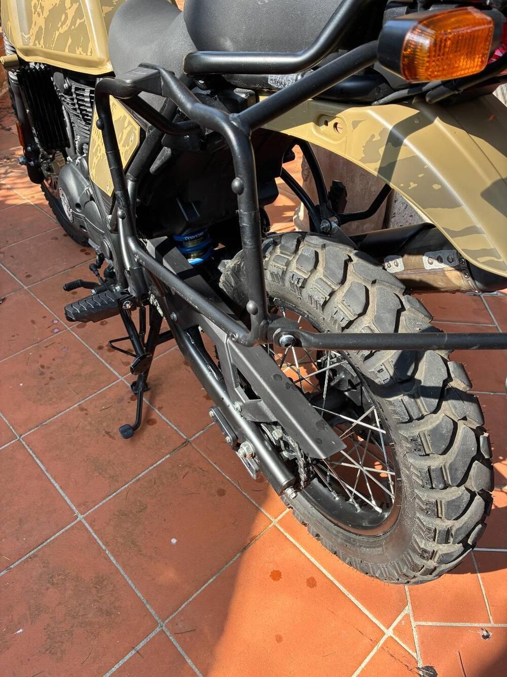 Royal Enfield Himalayan 411 (2021 - 24) (4)