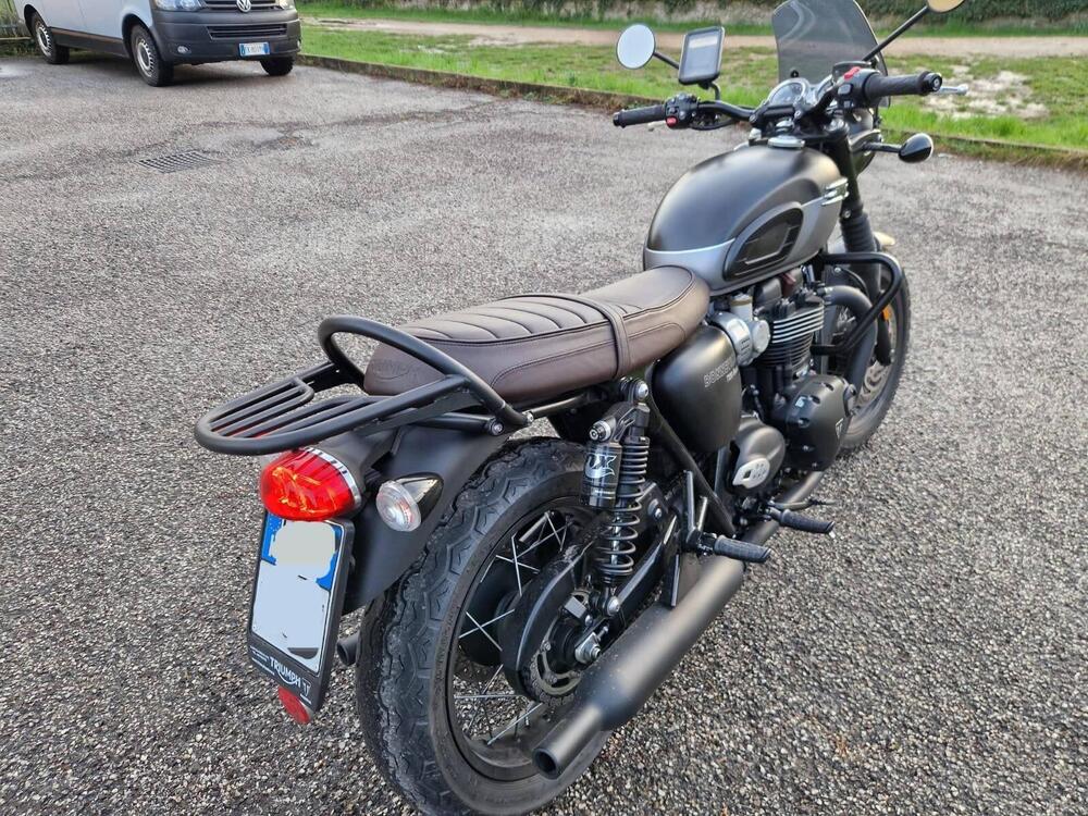 Triumph Bonneville T120 Black (2021 - 25) (7)