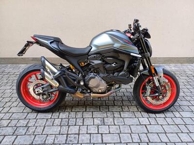 Ducati Monster 937 + (2021 - 25) usata