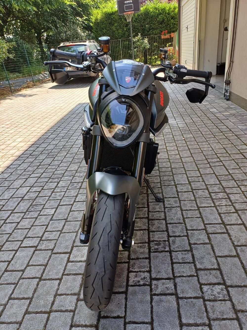 Ducati Monster 937 + (2021 - 25) (6)