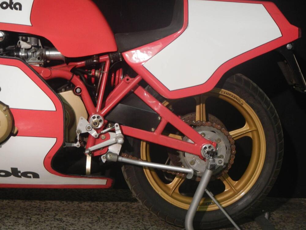 Bimota KB1   (4)