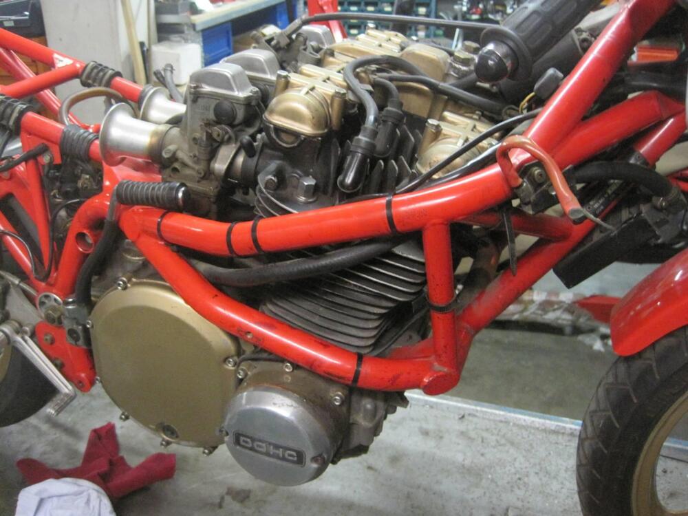 Bimota KB1   (7)