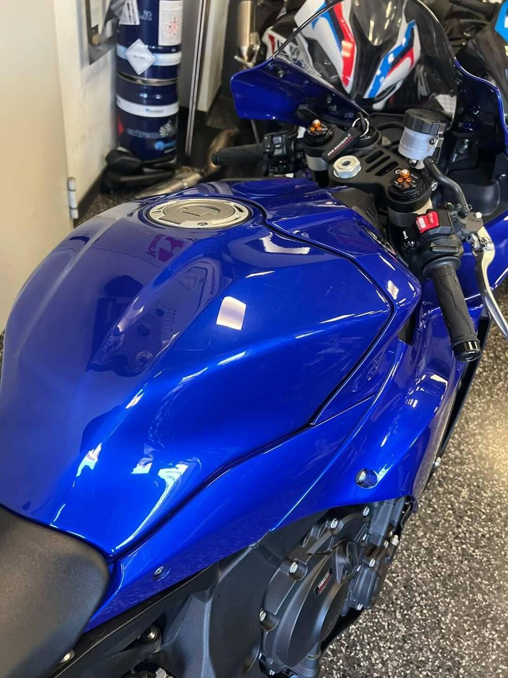 Yamaha YZF R1 (2020 - 25) (5)