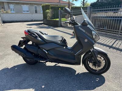 Yamaha X-Max 400 Momodesign (2014 - 16) usata