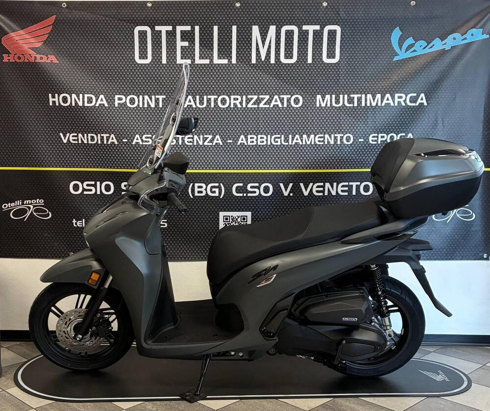 Honda SH 350i GT (2025 - 26) (2)