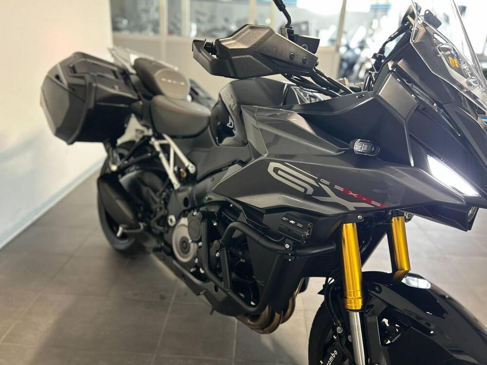 Suzuki GSX-S1000GX (2024 - 26) (11)