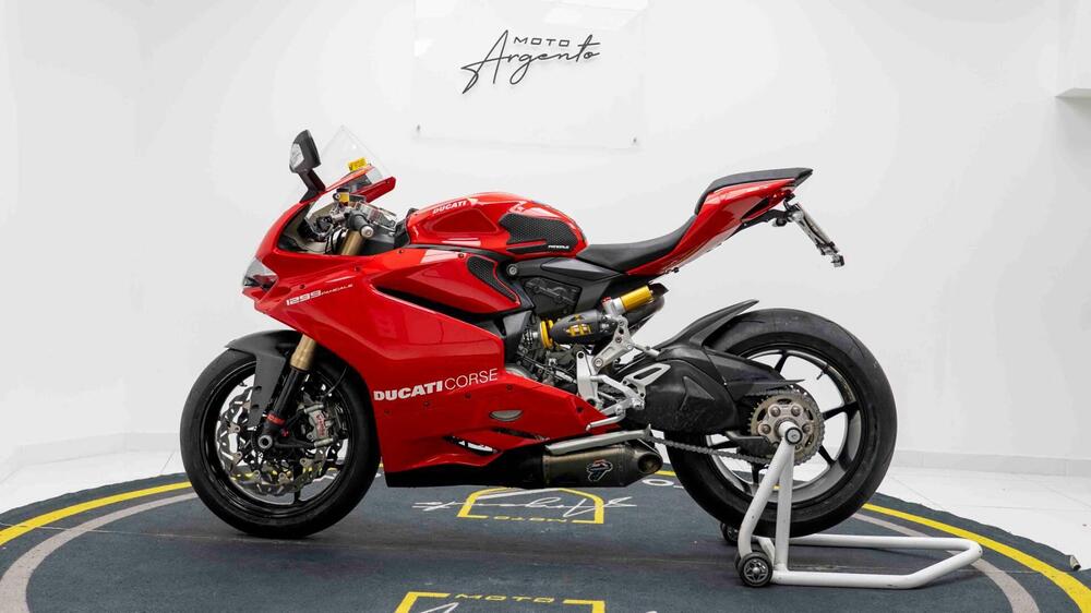 Ducati 1299 Panigale (2015 - 17) (6)