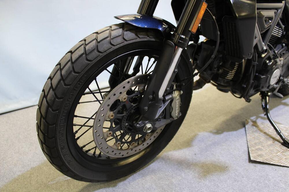 Ducati Scrambler 800 Nightshift (2025 - 26) (15)