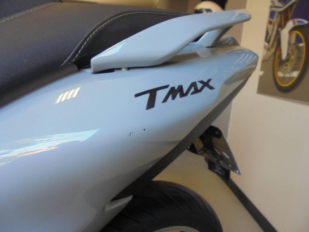 Yamaha T-Max 560 Tech Max (2025 - 26) (8)