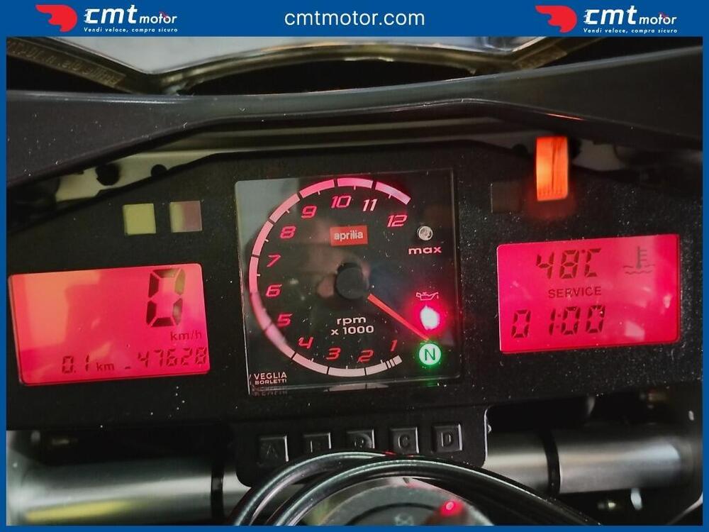 Aprilia RSV 1000 (2002) (4)