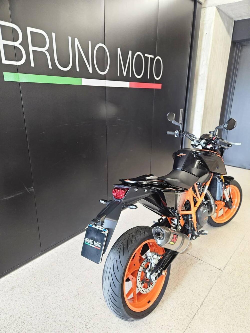 KTM 690 Duke R (2016 -17) (3)