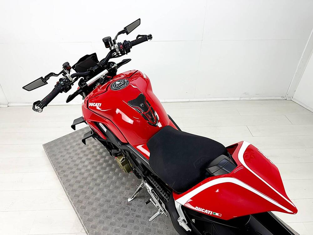 Ducati Streetfighter V4 1100 (2020) (18)