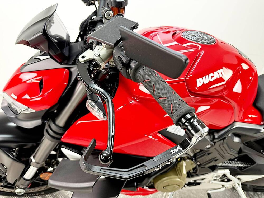 Ducati Streetfighter V4 1100 (2020) (13)