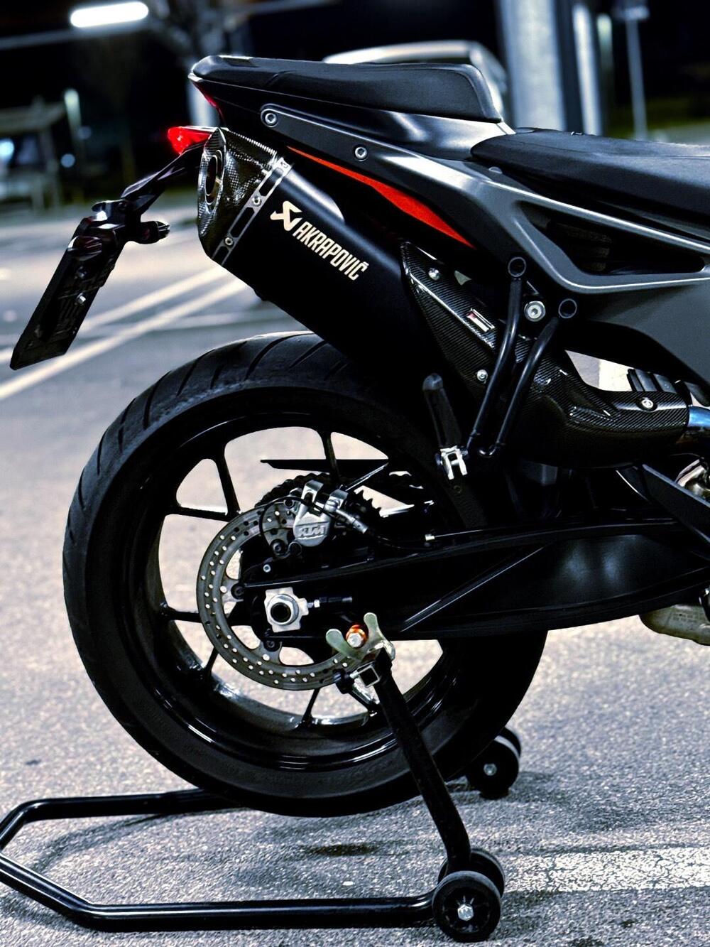 KTM 790 Duke L (2023 - 24) (4)