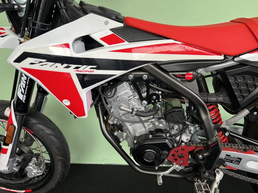 Fantic Motor XMF 125 Motard Performance 4t (2021 - 22) (15)