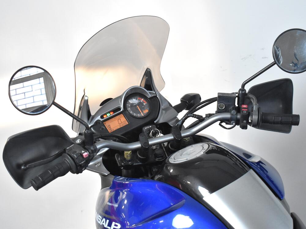 Honda Transalp XL 700 V ABS (2007 - 2013) (19)