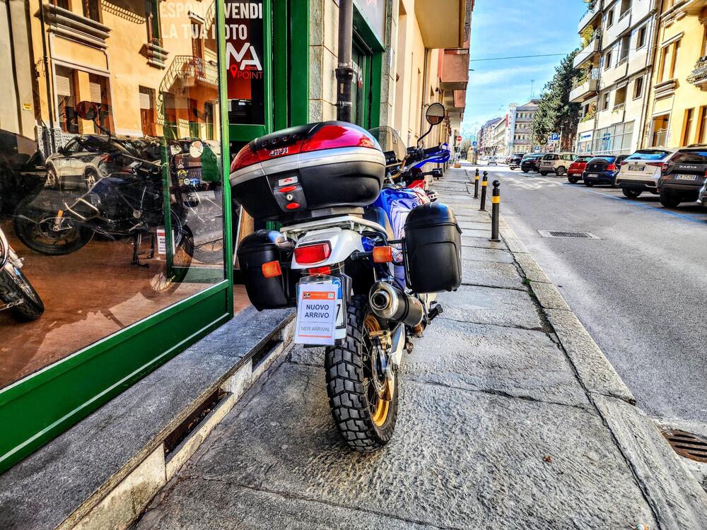 Honda Africa Twin XRV 750 (1996 - 02) (5)