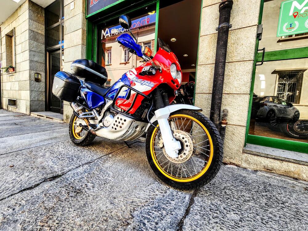 Honda Africa Twin XRV 750 (1996 - 02) (7)