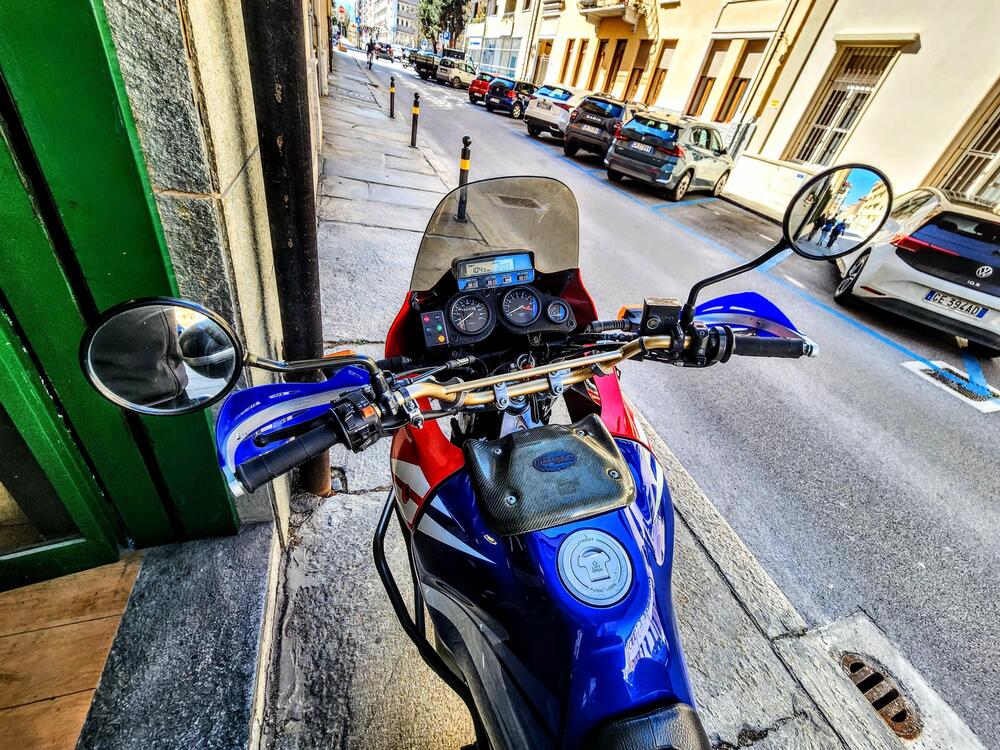 Honda Africa Twin XRV 750 (1996 - 02) (15)