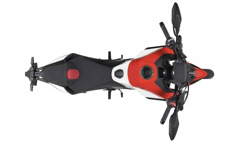 Rieju NKD 125ie R (2025 - 26) (4)