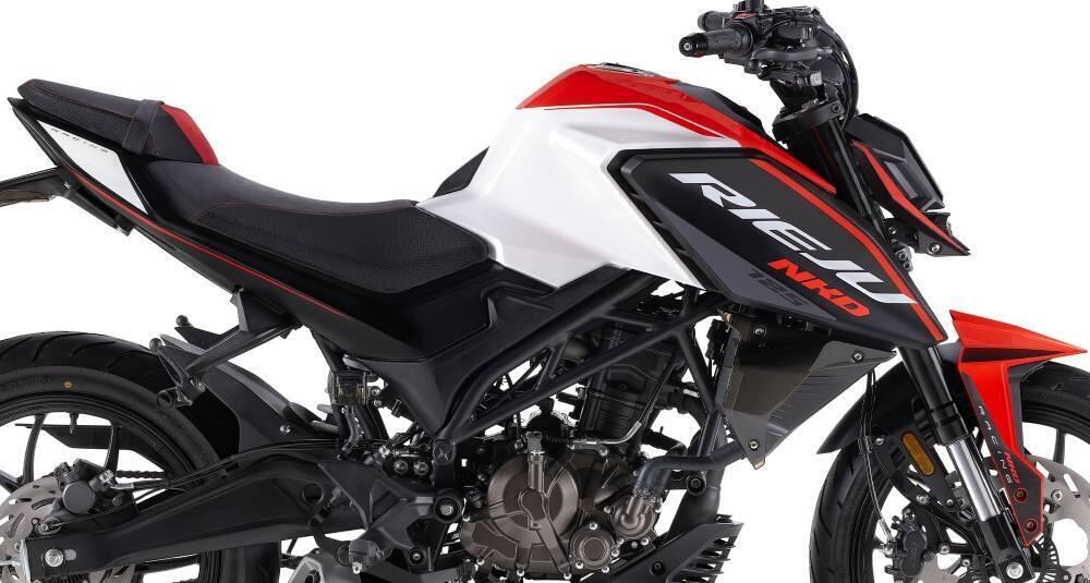 Rieju NKD 125ie R (2025 - 26) (3)