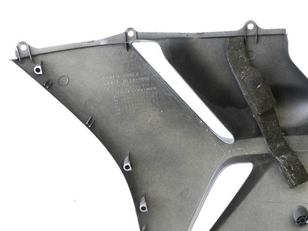 Carena lato dx Honda CBR1000 RR Fireblade (n.311) (6)