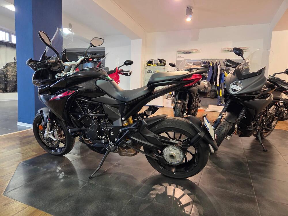 MV Agusta Turismo Veloce 800 R (2023 - 26) (7)