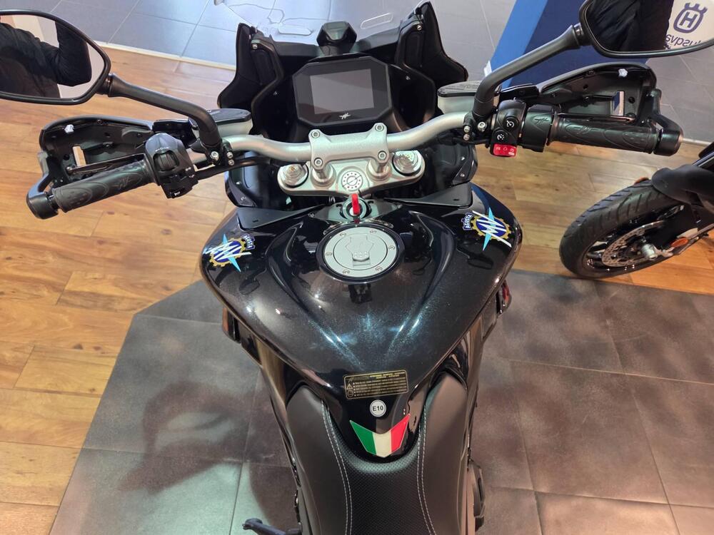 MV Agusta Turismo Veloce 800 R (2023 - 26) (9)