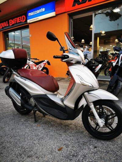 Piaggio Beverly 300 i.e. (2010 - 16) usata
