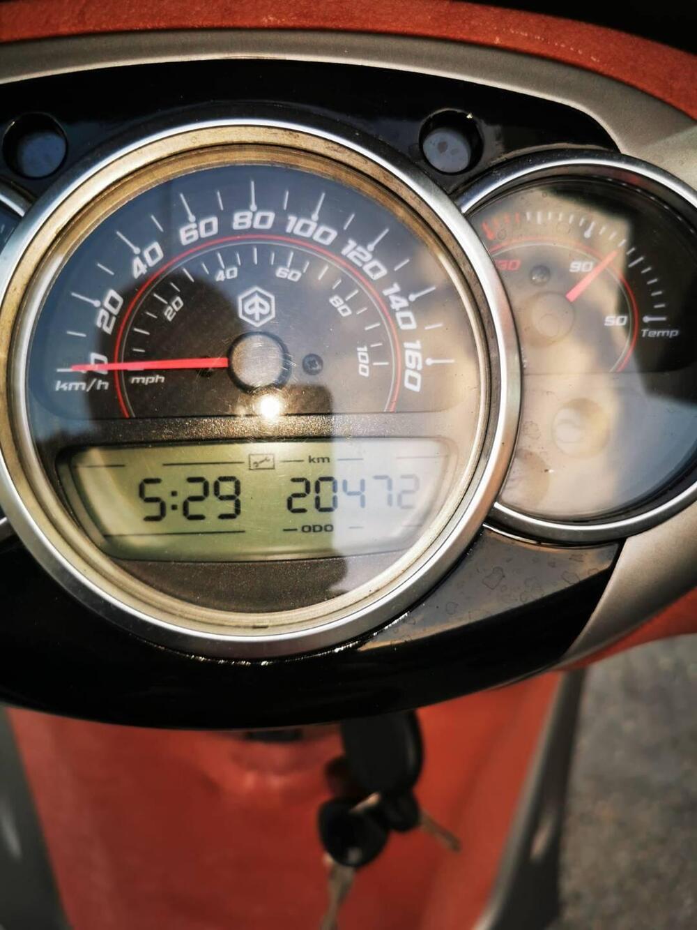 Piaggio Beverly 300 i.e. (2010 - 16) (3)