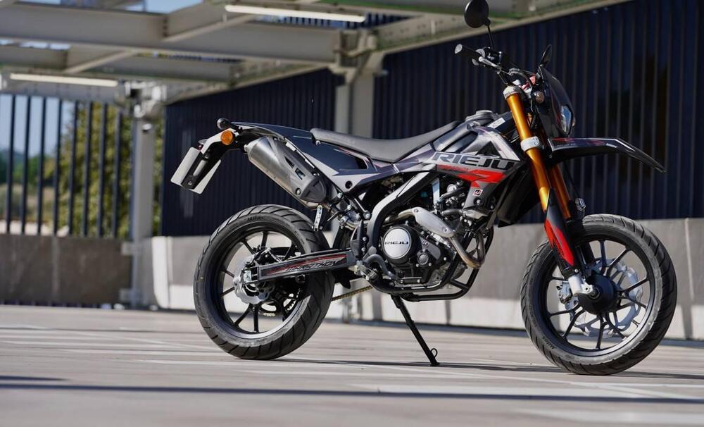 Rieju Marathon 125 Motard Europa (2026) (3)