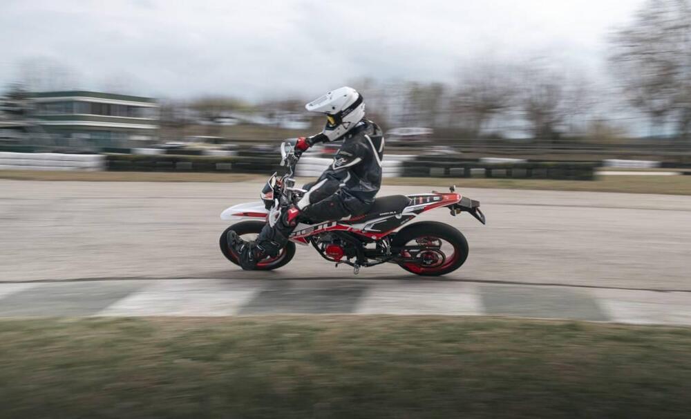 Rieju MRT 50 Supermotard Trophy (2026) (5)