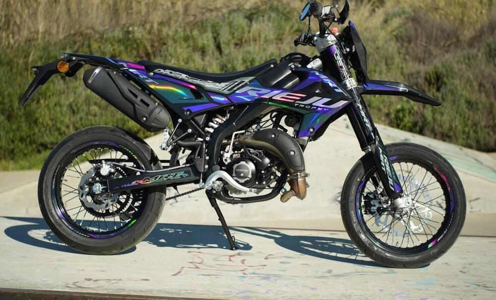 Rieju MRT 50 Supermotard Trophy Mirage (2026) (5)