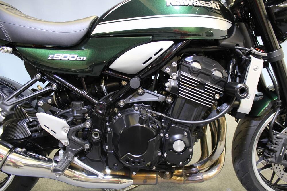 Kawasaki Z 900 RS (2022 - 25) (9)