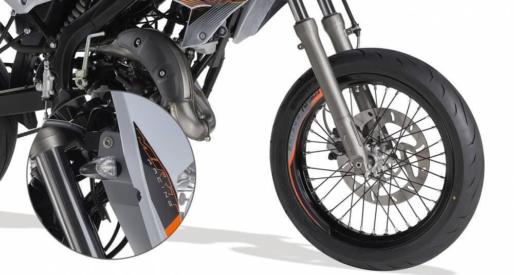 Rieju MRT 50 Supermotard (2026) (5)