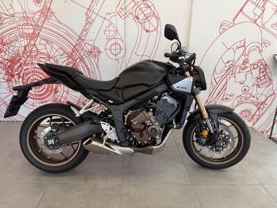 Honda CB 650 R E-Clutch (2024 - 26) usata