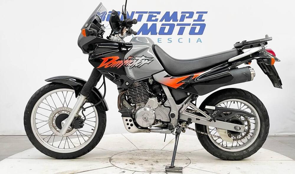 Honda NX 650 Dominator (1996 - 02) (2)