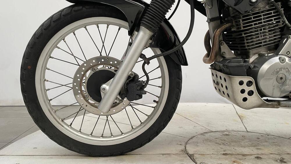 Honda NX 650 Dominator (1996 - 02) (3)