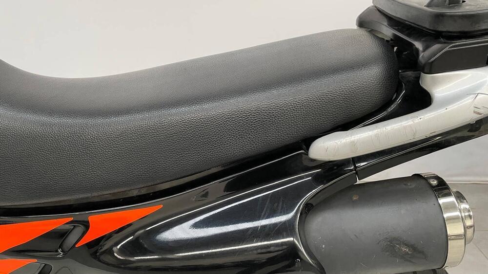 Honda NX 650 Dominator (1996 - 02) (10)