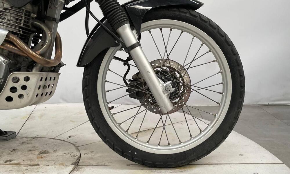 Honda NX 650 Dominator (1996 - 02) (8)