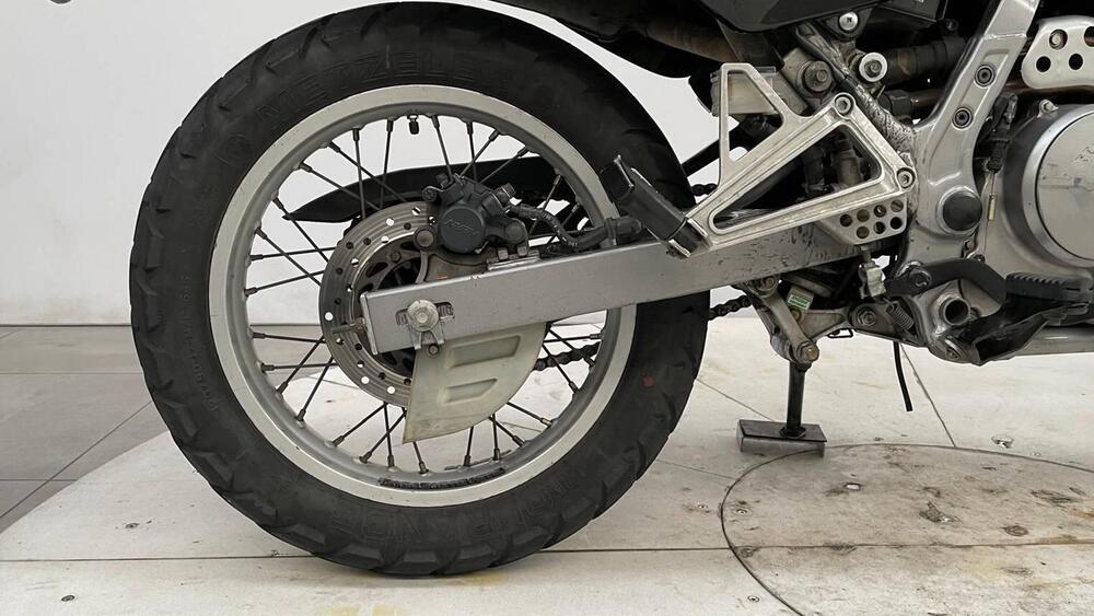 Honda NX 650 Dominator (1996 - 02) (6)