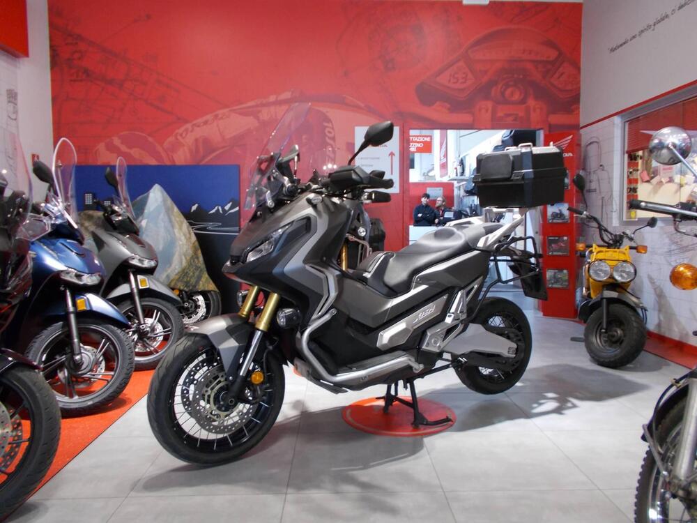 Honda X-ADV 750 Travel Edition (2018 - 20) (2)