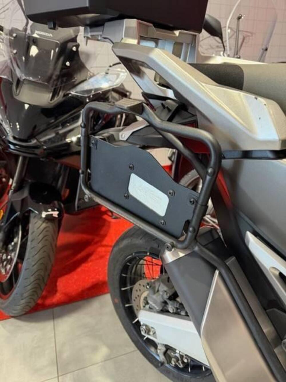 Honda X-ADV 750 Travel Edition (2018 - 20) (13)